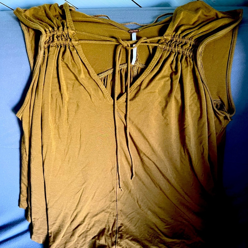 Free People top